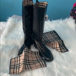 Burberry boots